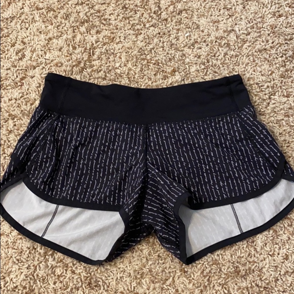 Lululemon Speed Up Shorts 2.5 inch